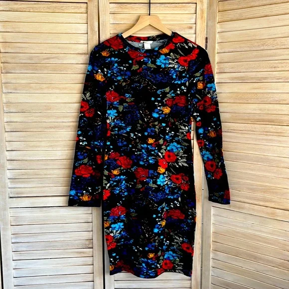 slim fit dress slacks H&M Black V-neck Waisted Dress UK XS – Reliked main image 1
